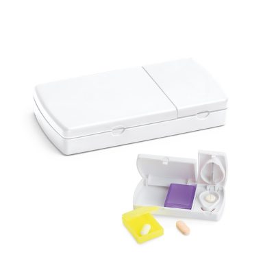 White pill cutter and splitter with tablets