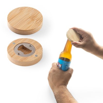 Bamboo bottle opener, opening beer bottle.