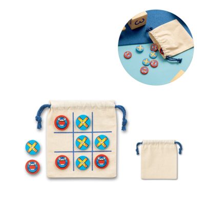 Tic-tac-toe bag with colourful tokens.